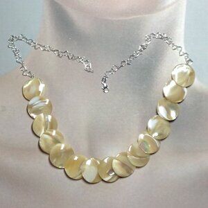 Sterling Silver Heart Shape End Chain with Circle Disc. Mother of Pearls.